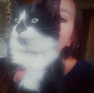 Meet your Posher, Cate